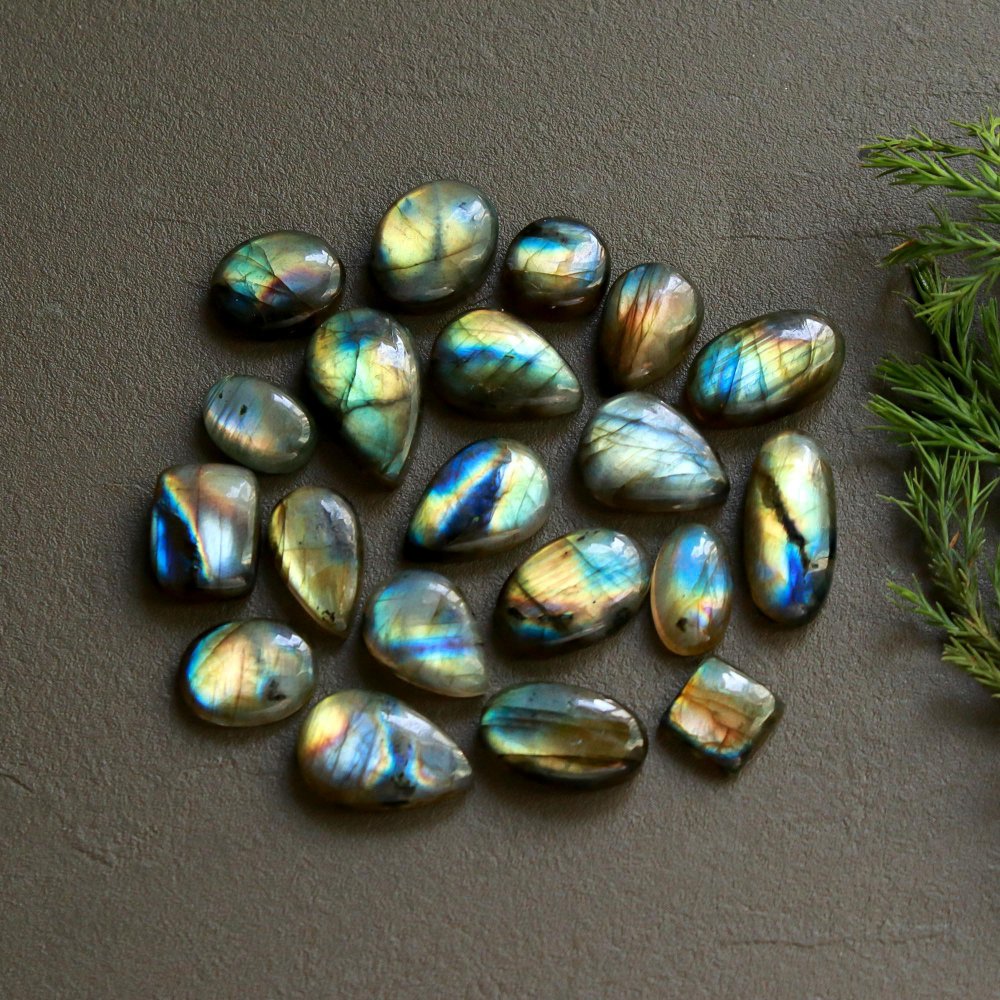 20 Pcs 171 Cts  Natural Labradorite Cabochon Loose Gemstone Jewelry Wire Wrapped Pendant Semi-Precious Healing Crystal Lots   20x10-11x11mm #12164