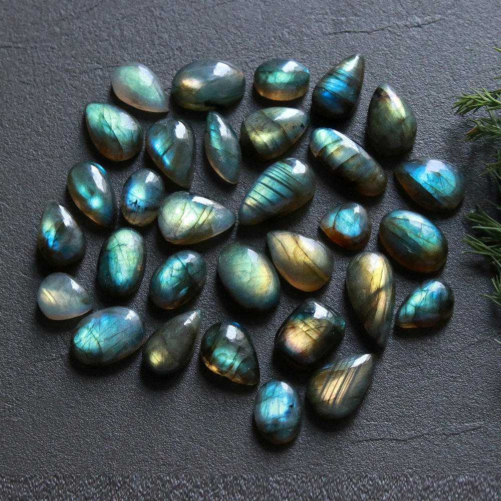 31 Pcs 160 Cts  Natural Labradorite Cabochon Loose Gemstone Jewelry Wire Wrapped Pendant Semi-Precious Healing Crystal Lots   17x8-8x8mm #12166