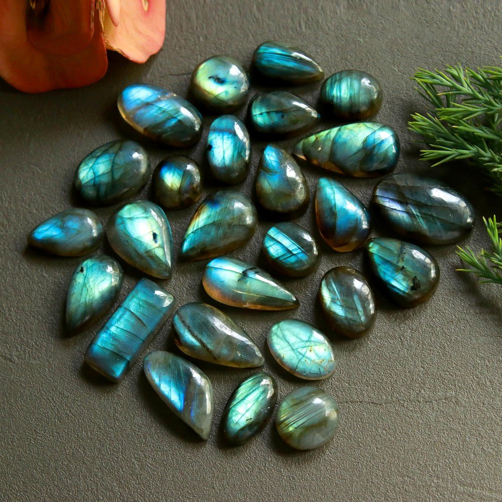 26 Pcs 153 Cts  Natural Labradorite Cabochon Loose Gemstone Jewelry Wire Wrapped Pendant Semi-Precious Healing Crystal Lots   20x7-10x10mm #12169