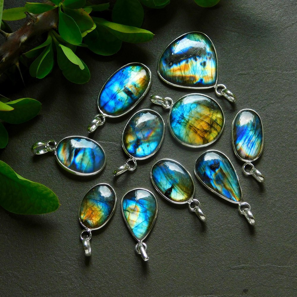 10 Pcs 140 Cts Natural Labradorite Silver Plated Pendant Semi-Precious Healing Crystal Jewelry Lots 16x31-13x24mm #12436