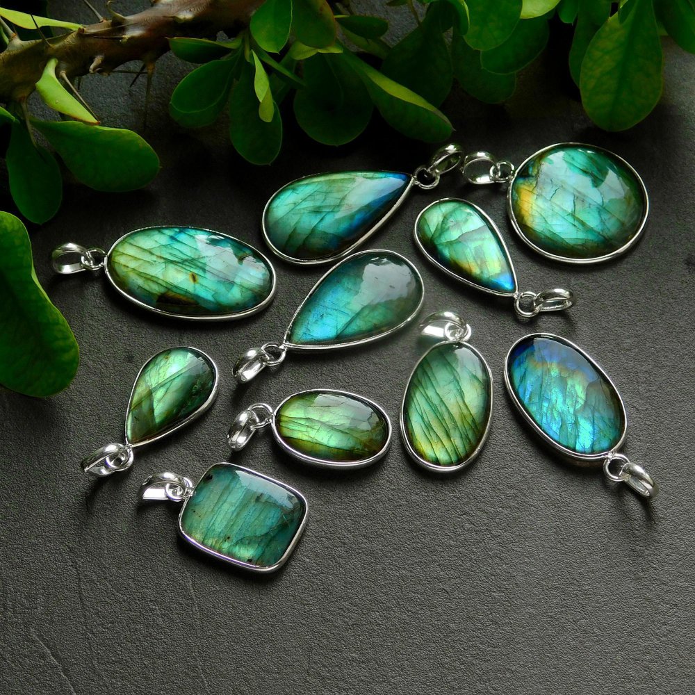 10 Pcs 156 Cts Natural Labradorite Silver Plated Pendant Semi-Precious Healing Crystal Jewelry Lots 18x35-14x25mm #12449