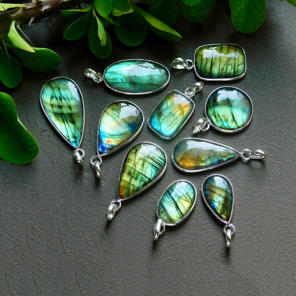 10 Pcs 158 Cts Natural Labradorite Silver Plated Pendant Semi-Precious Healing Crystal Jewelry Lots 18x39-14x25mm #12452