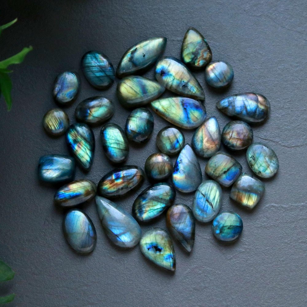 32 Pcs 236 Cts  Natural Labradorite Cabochon Loose Gemstone Jewelry Wire Wrapped Pendant Semi-Precious Healing Crystal Lots 10x10-10x22mm #13057