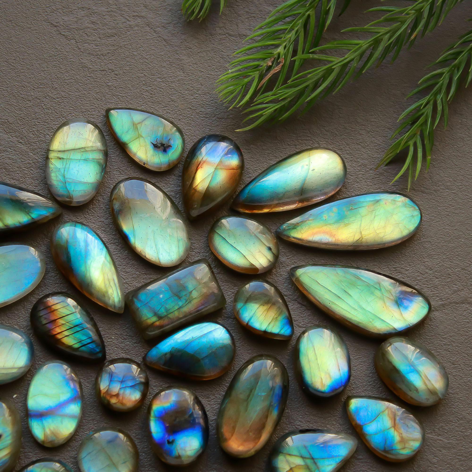 32 Pcs 148 Cts  Natural Labradorite Cabochon Loose Gemstone Jewelry Semi-Precious Healing Crystal Lots 7x7-22x8mm 13319