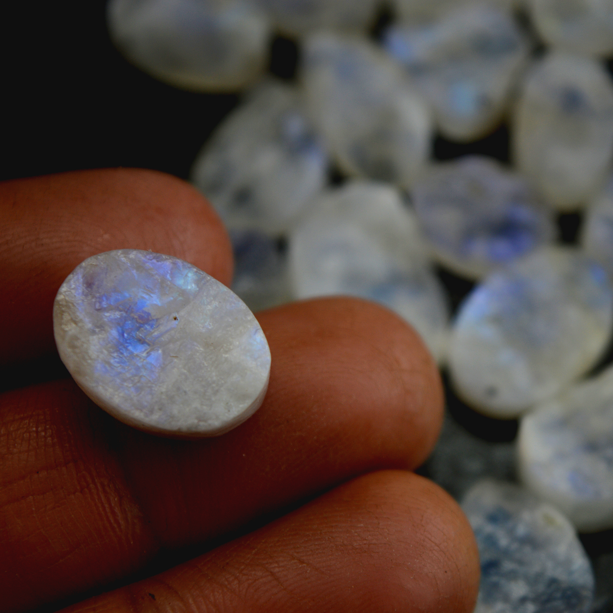 28Pcs 234 Cts Natural Rainbow Moonstone Druzy  Rough Loose Gemstone Lot Size 18x12-9x913399