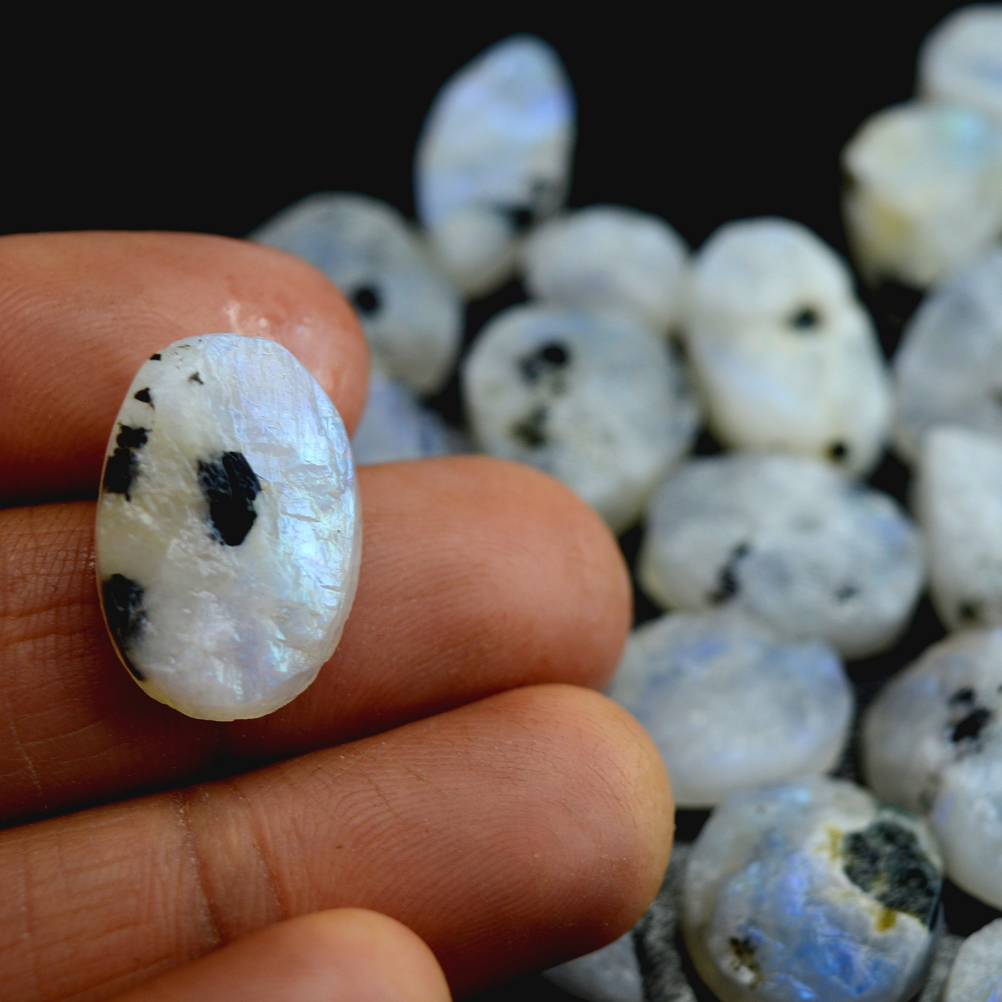 23Pcs 285 Cts Natural Rainbow Moonstone Druzy  Rough Loose Gemstone Lot Size 20x14-10x1013404