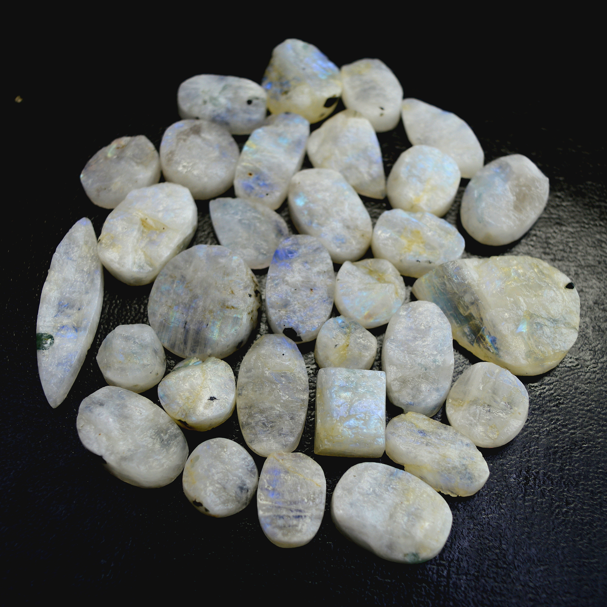 31Pcs 363 Cts Natural Rainbow Moonstone Druzy Rough Loose Gemstone Lot Size 28x20-9x913409