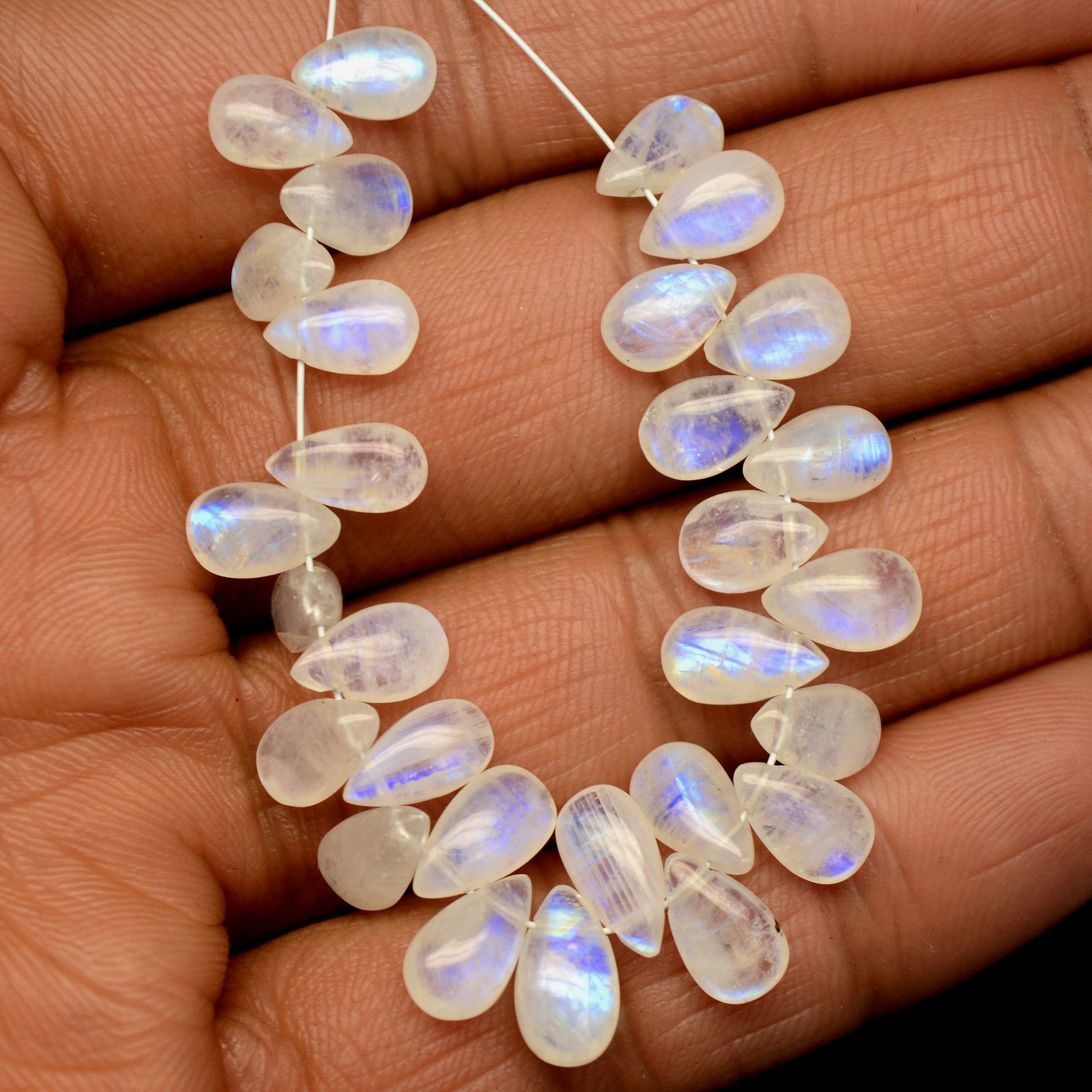 29Pcs 39Cts Natural Rainbow Moonstone Teadrop Briolettes Blue Flash Side Drill Loose Gemstone Cabochon Beads Wholesale Lot 8x5-9x5mm13541