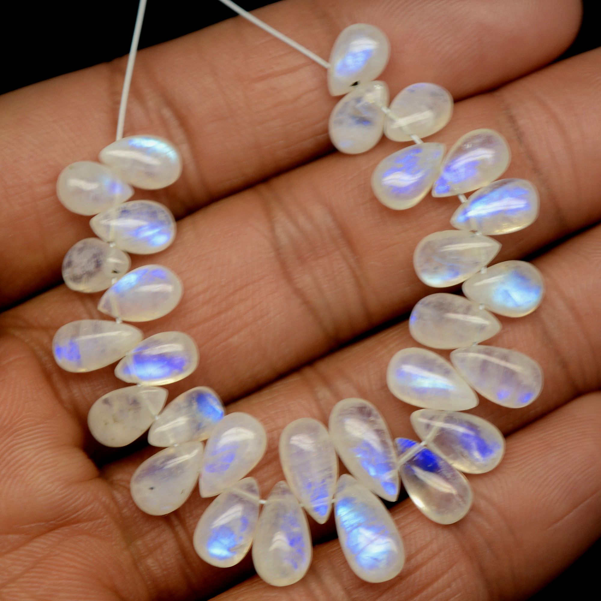 29Pcs 51Cts Natural Rainbow Moonstone Teadrop Briolettes Blue Flash Side Drill Loose Gemstone Cabochon Beads Wholesale Lot 7x5-11x5mm13551