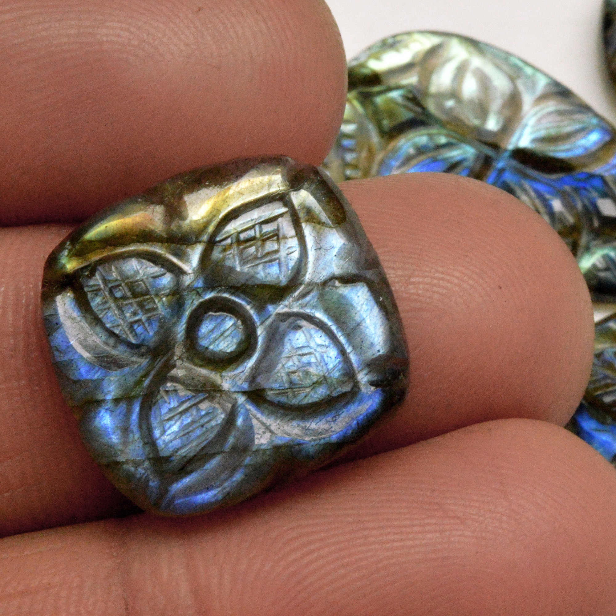 5 Pcs 63 Cts Natural Labradorite Carved Cabochon Blue Flashy Labradorite Carving Gemstone Mix Shape Loose Gemstone Flat Back Labradorite 28x13 13x11mm 13596