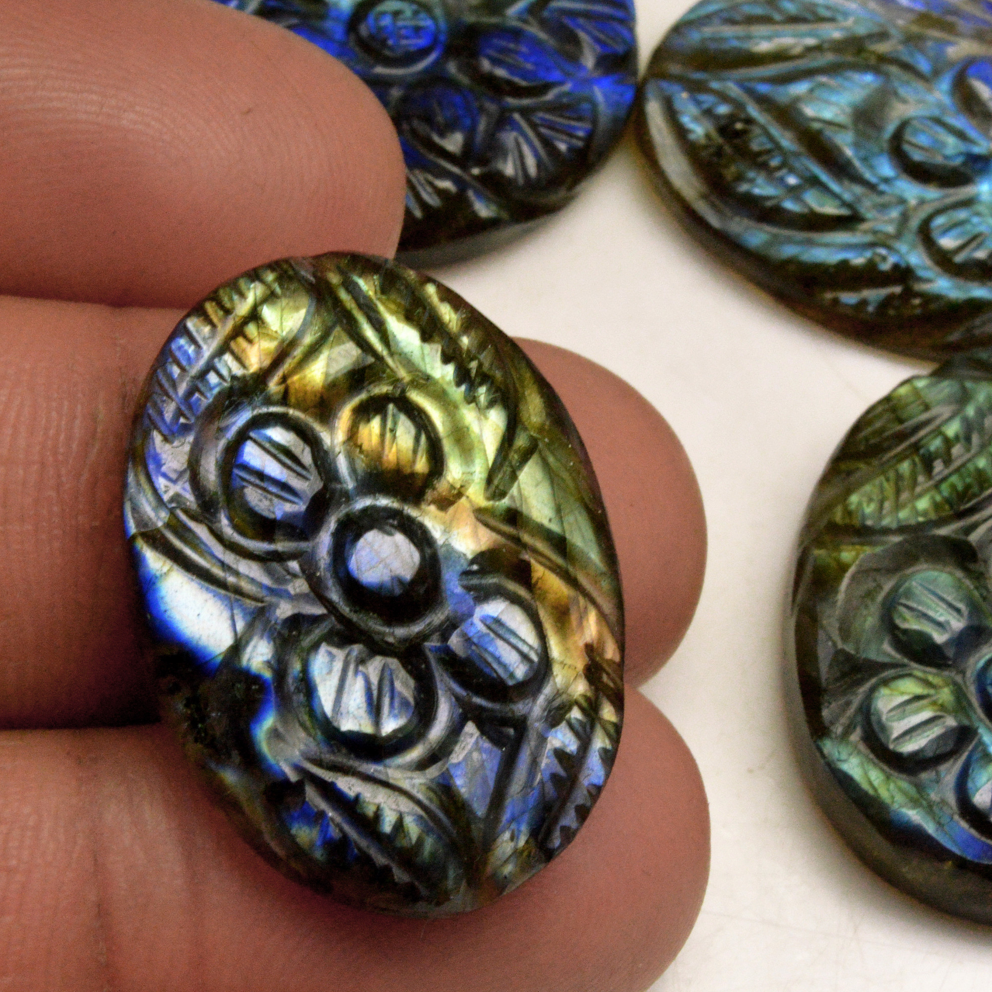 4 Pcs 112 Cts Natural Labradorite Carved Cabochon Blue Flashy Labradorite Carving Gemstone Mix Shape Loose Gemstone Flat Back Labradorite 27x21 21x21mm 13597