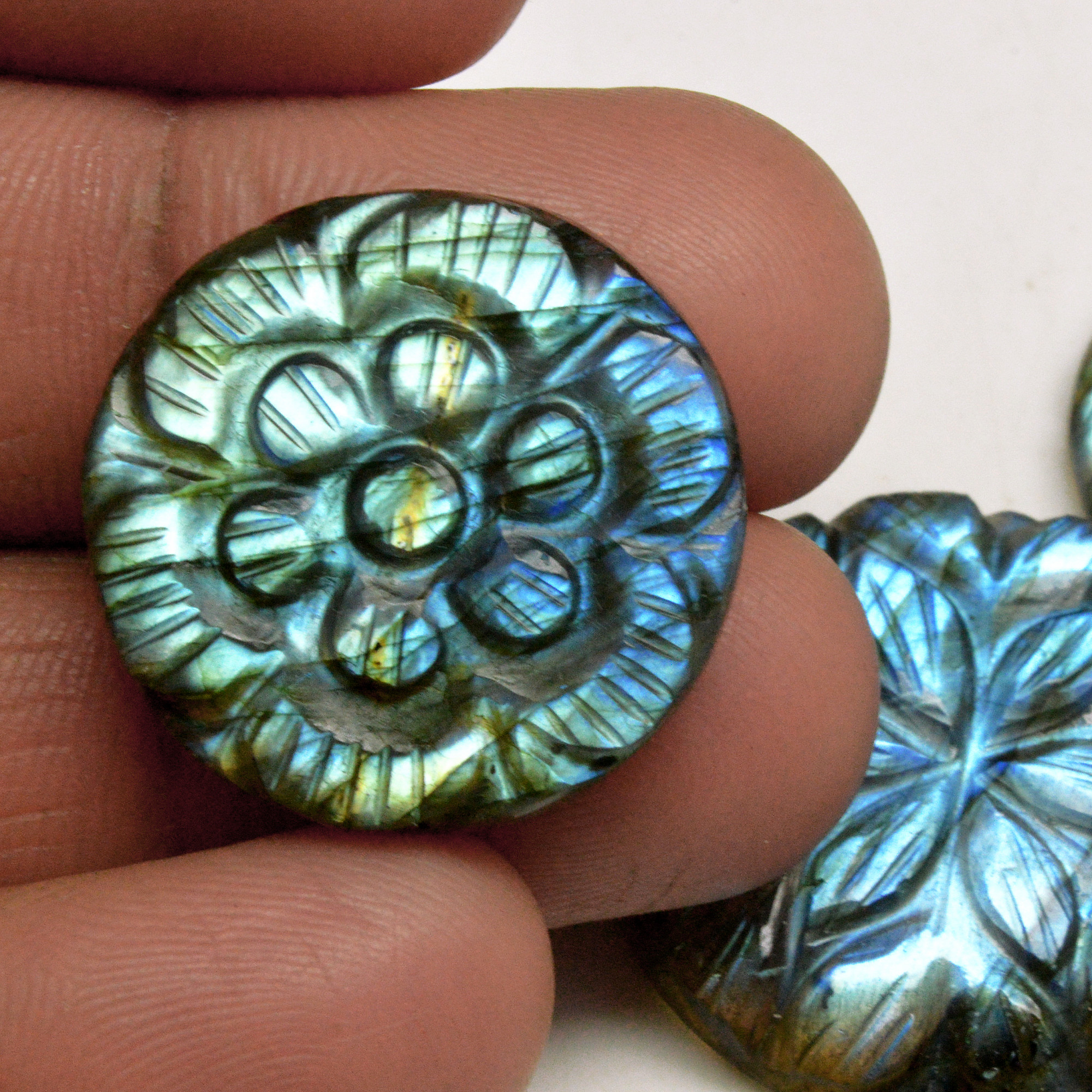 3 Pcs 92 Cts Natural Labradorite Carved Cabochon Blue Flashy Labradorite Carving Gemstone Mix Shape Loose Gemstone Flat Back Labradorite 29x29 22x22mm 13598