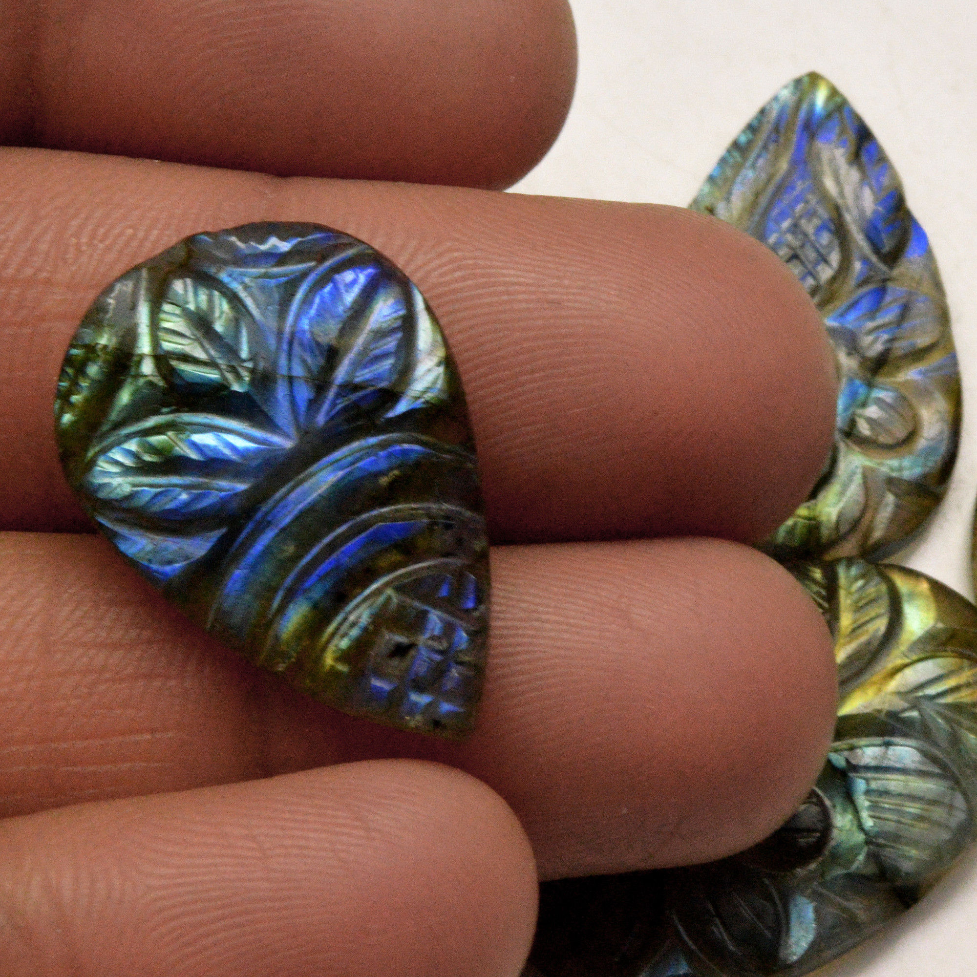 4 Pcs 80 Cts Natural Labradorite Carved Cabochon Blue Flashy Labradorite Carving Gemstone Mix Shape Loose Gemstone Flat Back Labradorite 30x20 25x13mm 13613