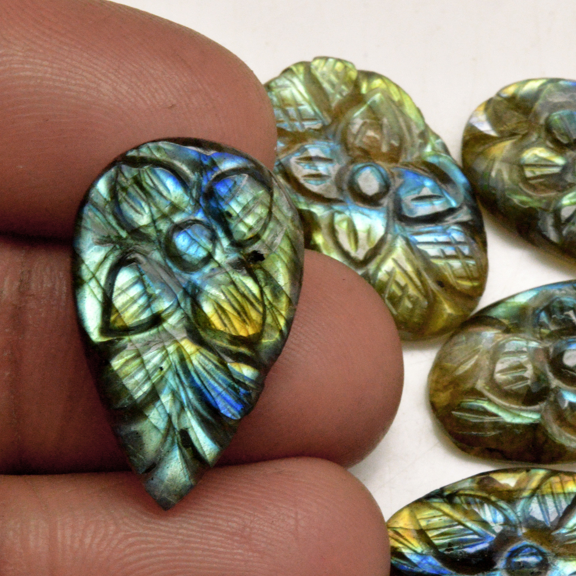 5 Pcs 60 Cts Natural Labradorite Carved Cabochon Blue Flashy Labradorite Carving Gemstone Mix Shape Loose Gemstone Flat Back Labradorite 22x13 20x12mm 13625