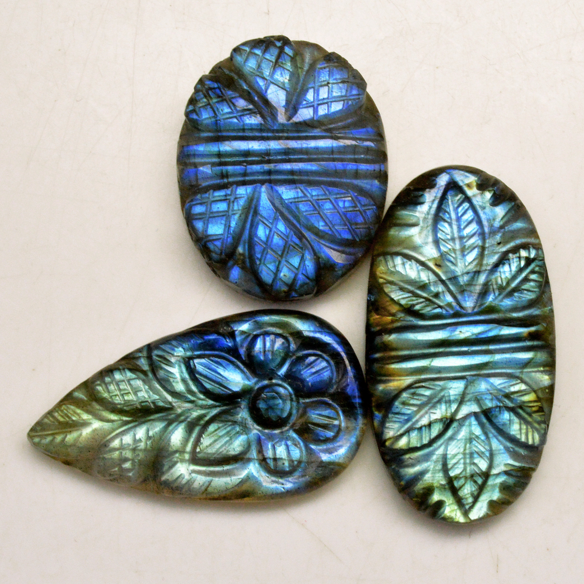 3 Pcs 93 Cts Natural Labradorite Carved Cabochon Blue Flashy Labradorite Carving Gemstone Mix Shape Loose Gemstone Flat Back Labradorite 34x18 24x20mm 13670