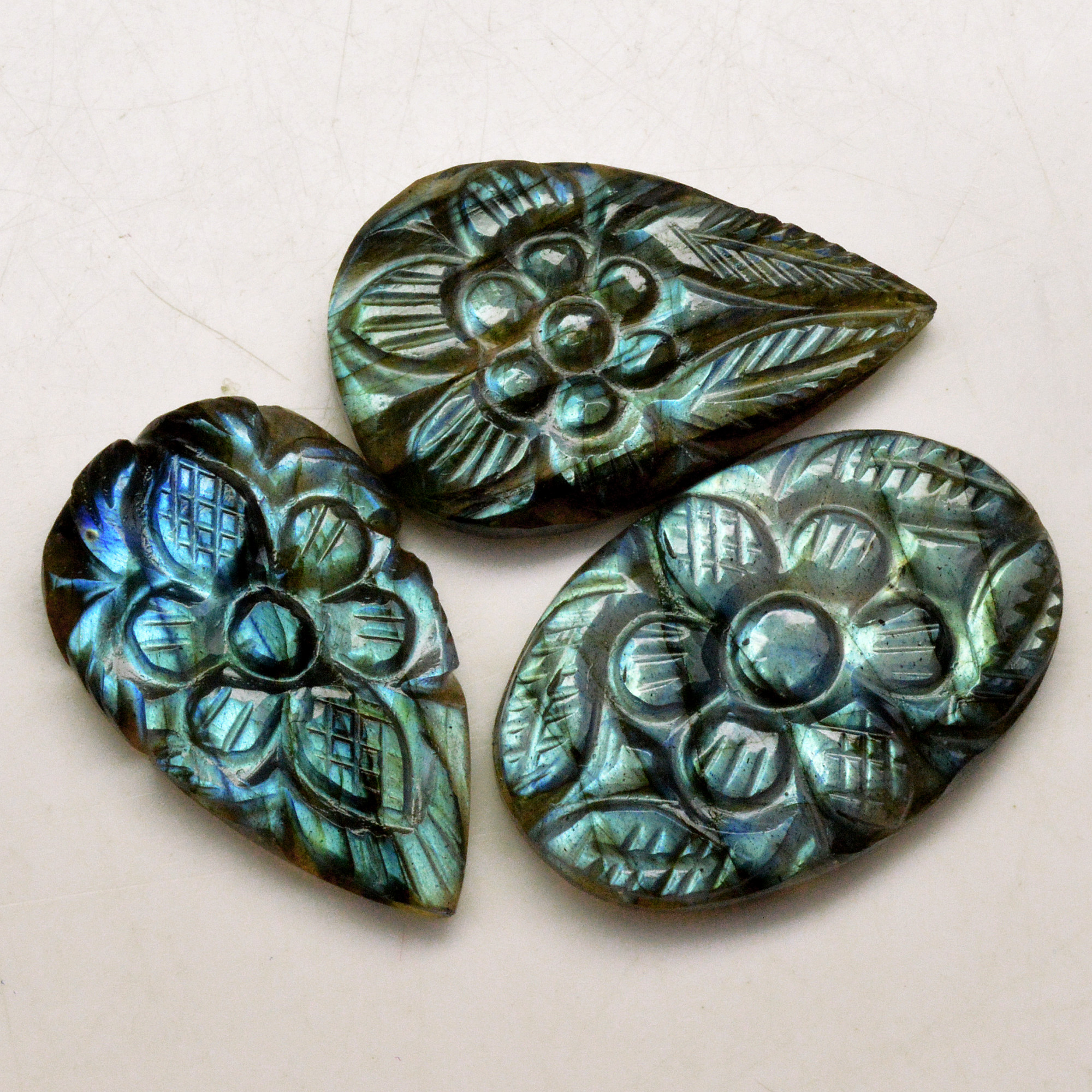 3 Pcs 62 Cts Natural Labradorite Carved Cabochon Blue Flashy Labradorite Carving Gemstone Mix Shape Loose Gemstone Flat Back Labradorite 30x19 27x15mm 13674